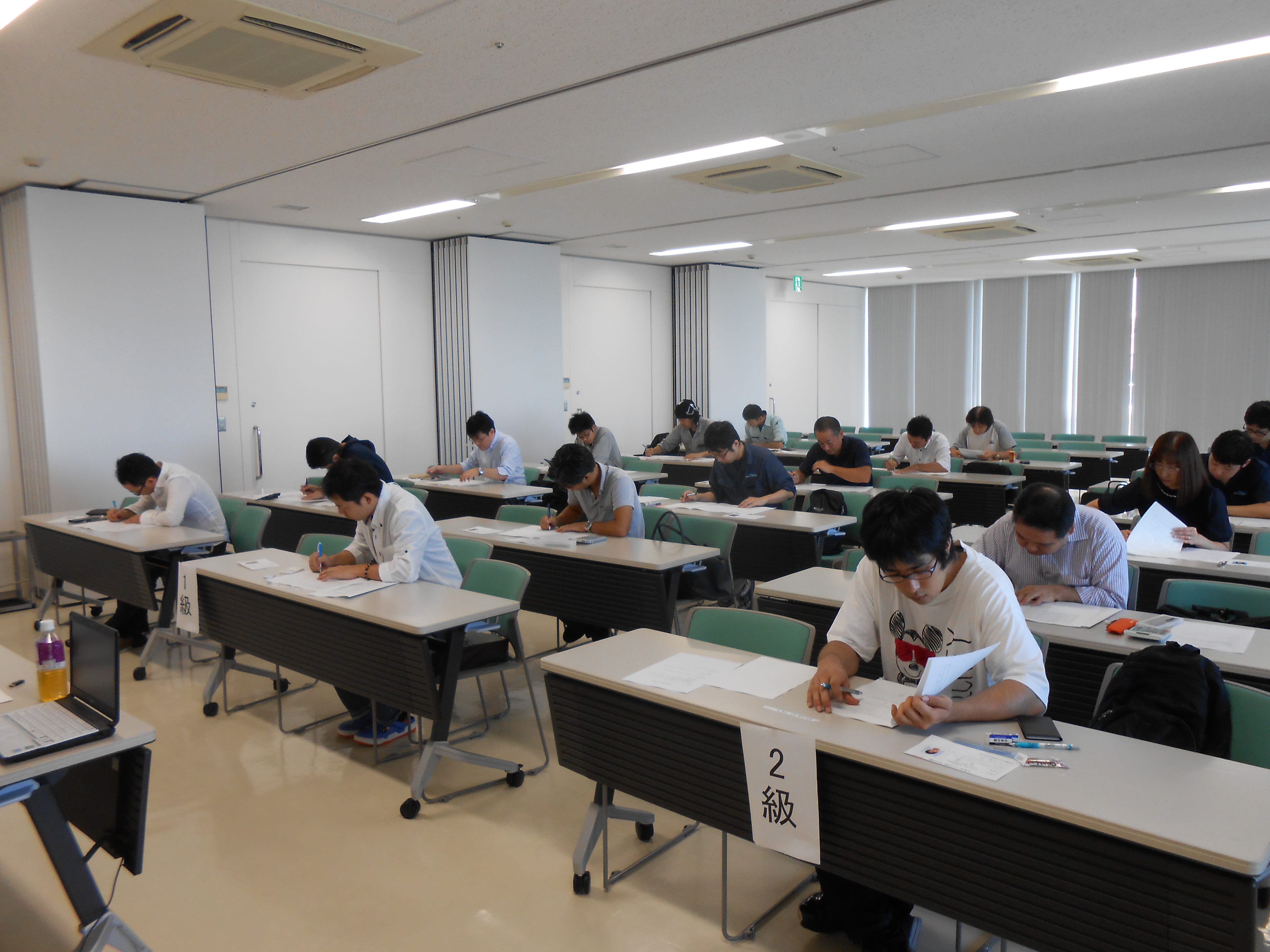 板金図面検定試験
