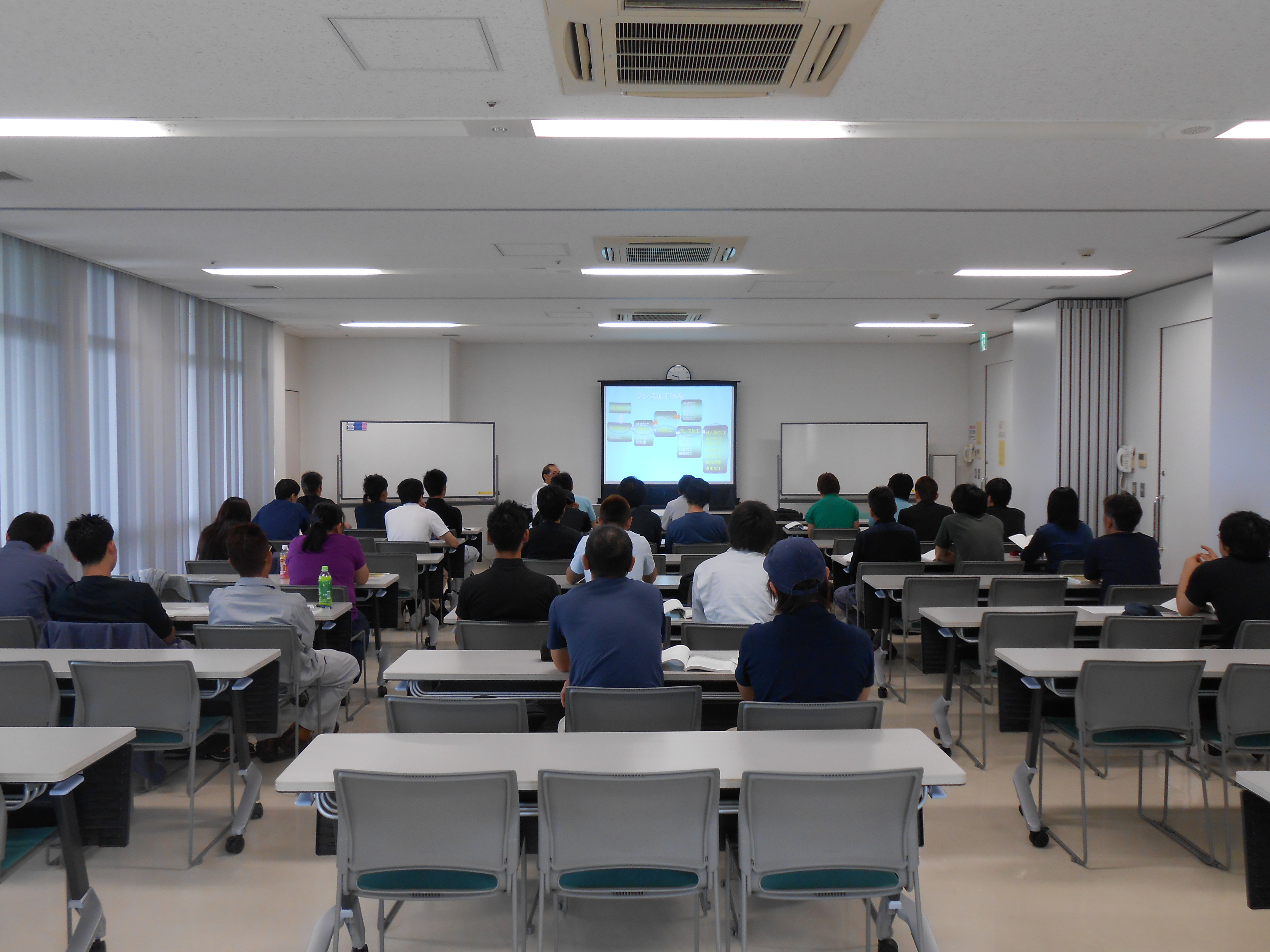 労働安全衛生法に基づく特別教育